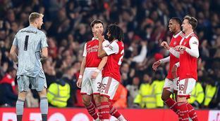 他不仅在防 他不仅在防